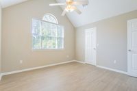 Large BR with Vaulted Ceiling