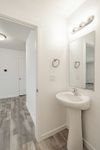 16-Halfbath