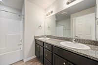 20-Master Bath