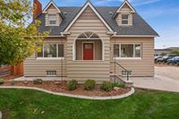 347 W Orchard House