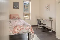 Bedroom in 4 Bedroom, 2 Bathroom Apartment