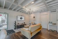 Establishment Leasing Office