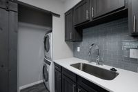 Establishment Washer & Dryer