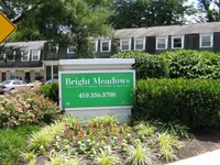 Leasing Sign