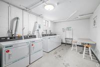 lindvale-gardens-mahwah-nj-laundry-room