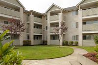 Explore Villas at Lawrence