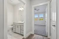 bathroom next to guest bedroom