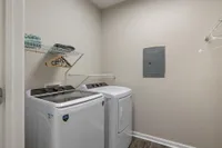 In-unit laundry
