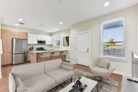 46-web-or-mls-15-print-1104 Texas Redbud Dr Unit A Pflugerville-S1112-011 vs w