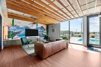 resident lounge
