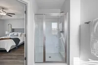 stainding shower in main bathroom
