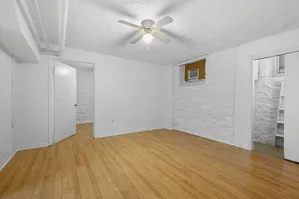 Bedroom Picture 2