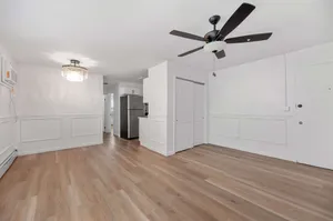 Livingroom Picture 2