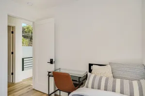 Chic and comfy bedroom