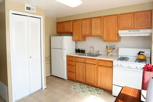 oak kitchen