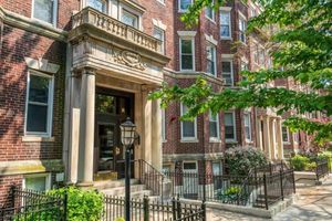 15-19 Queensberry St Exterior