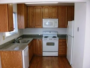 2x2 Kitchen