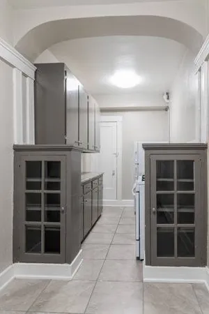 2x2 Kitchen