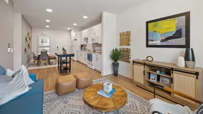 Model Unit Living Room