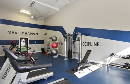 State-of-the-Art Fitness Center | Luxury Apartments In Fresno Ca | The Enclave