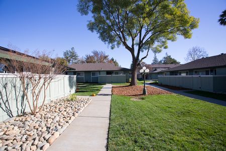Davis CA Apartment For Rent | Cottages on 5th