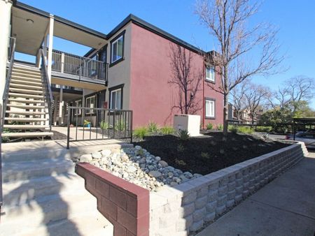 Sacramento CA Apartment Homes | Villa Regia