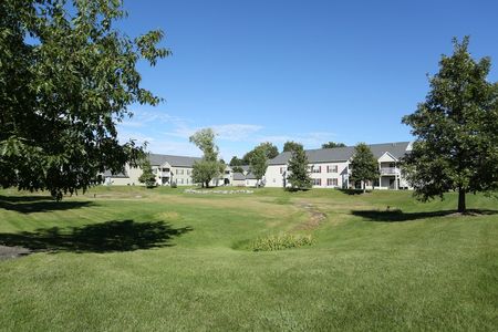 Williamsville NY Apartments | StoneGate of Clarence Apartment Homes