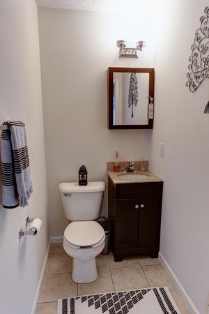 Ornate Bathroom | Luxury Apartments Buffalo | Autumn Creek Apartments