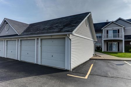 Resident Garage Parking | East Amherst NY Apartments | Autumn Creek Apartments