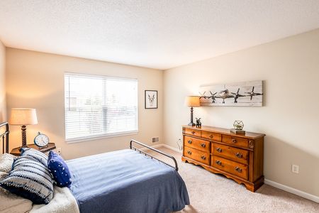 Spacious Bedroom | Apartments East Amherst Ny | Autumn Creek Apartments
