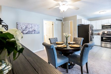 Kitchen & Dining Area| Apartments for rent in East Amherst, NY | Autumn Creek Apartments