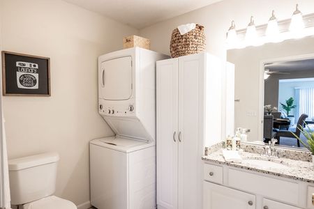 In-unit Laundry | Apartment in East Amherst, NY | Autumn Creek Apartments