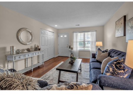 Plenty of Natural Light at Apartment Williamsville NY | StoneGate Apartment Homes
