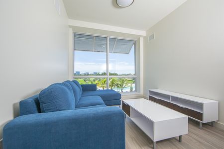 Living Room | Bayview FIU Miami | Apartments For Rent Near FIU