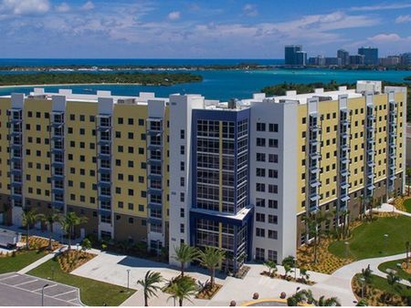 Bayview apartments | FIU Miami | Student Apartments in North Miami, FL