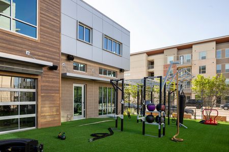 Outdoor fitness center | Apartments in Richardson | Northside