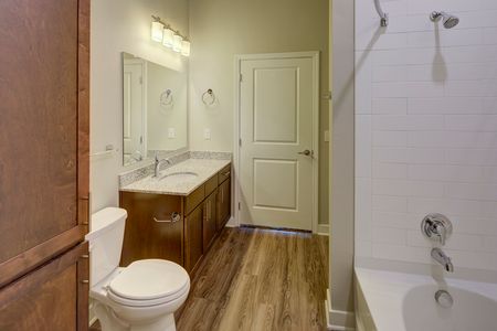 Vast Bathroom | Richardson TX Student Apartments | Northside