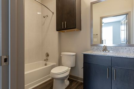 Vast Bathroom | Richardson TX Student Apartments | Northside