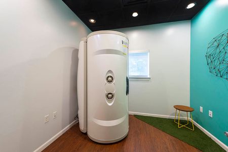 Resident Tanning Bed | Uncw Off Campus Housing | Aspire 349