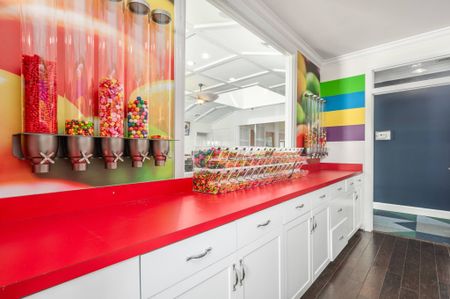 Clubhouse - Candy Room