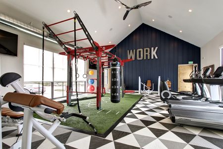 Golden Apartment Fitness Center - The Summit at Red Rocks