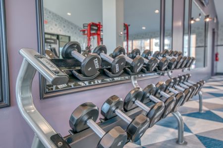 Lombard Apartments Fitness Center - Residences at Lakeside