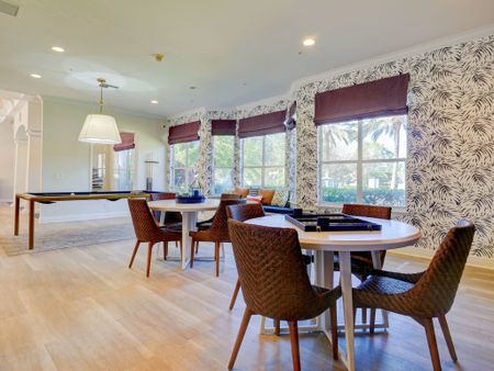 Sarasota Apartments Game Room - Saratoga Place