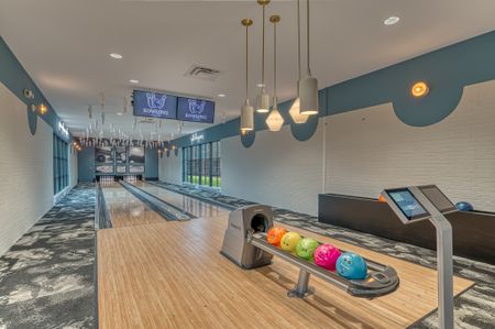 Lombard Apartments Bowling Alley - Residences at Lakeside