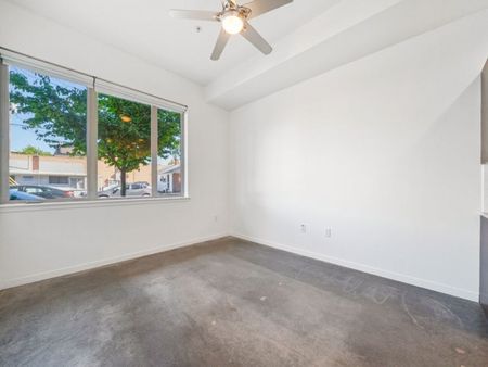 studio apartments in se portland