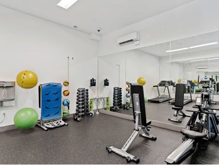 apartment with fitness center portland or