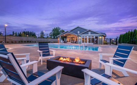 apartments with outdoor fire pit