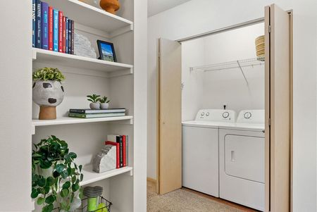 apartments in Vancouver, washer dryer