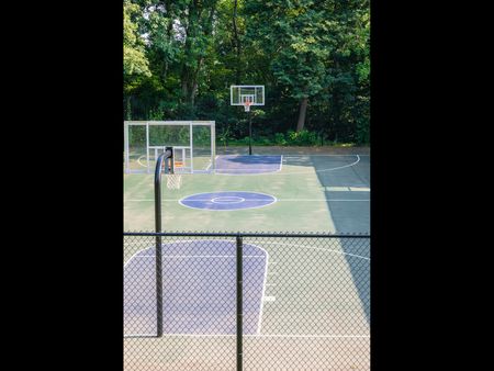 Outdoor basketball courts at Princeton Bradford apartments near Haverhill, MA.