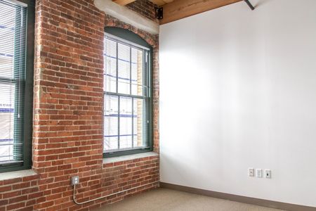 Beautiful Natural Light |  381 Congress Lofts | Apartments in Downtown Boston